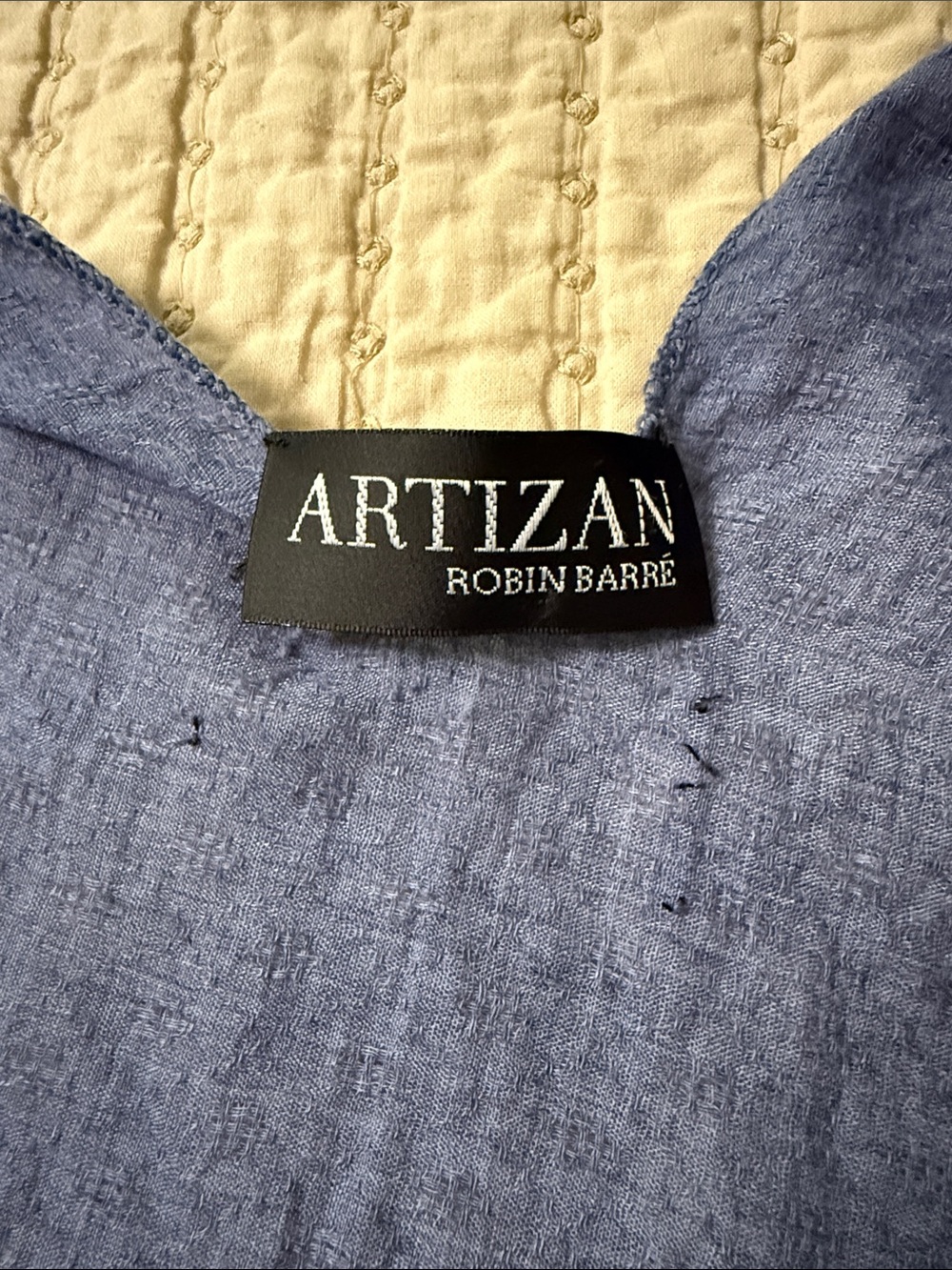 Artizan Robin Barré Embroidered Daisy Shawl Wrap | Blue | One Size - Picture 2 of 8